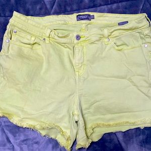 Torrid size 20 neon yellow cut off shorts